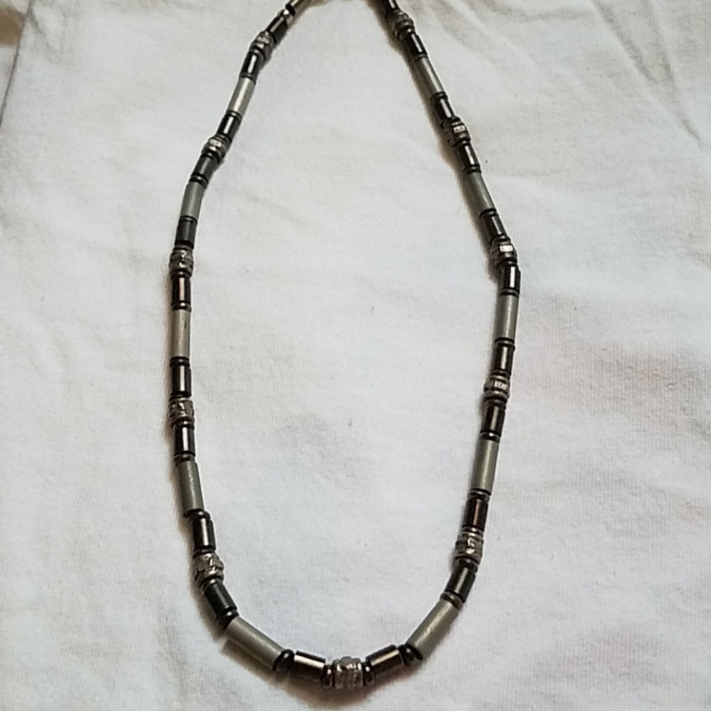 ❤ 3 FOR 12! Necklace Unisex Design. NWOT.